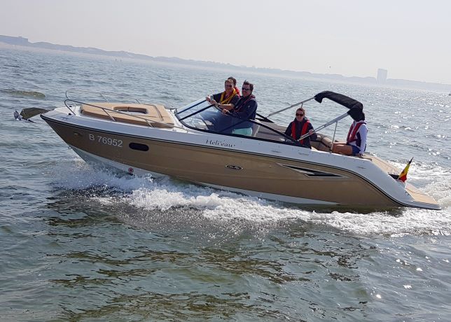 Start2Boat lesboot Searay 250 sun sport